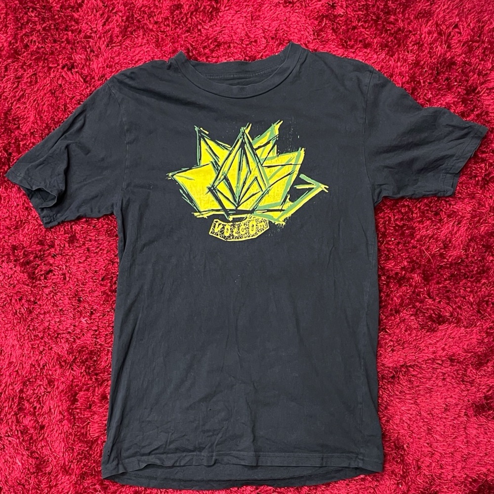 Volcom Surf Skateboard Medium Large Snowboard Retro Shirt Black